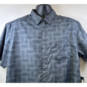 Pacific Crest Mens Large L Button Down Short Sleeve Shirt Geometric‎ Print Gray